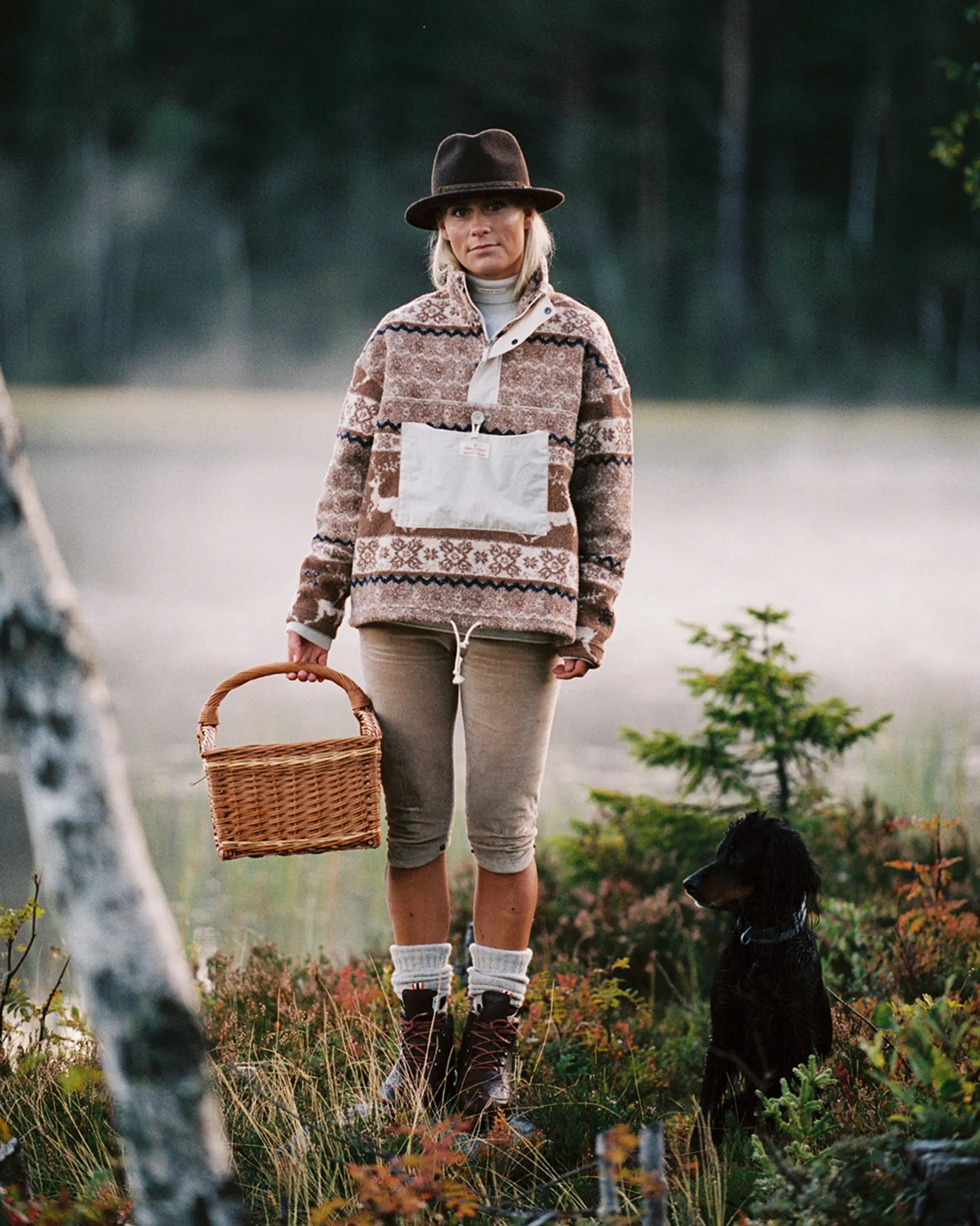 V-BOND TRADITION FLEECE WOMENS
