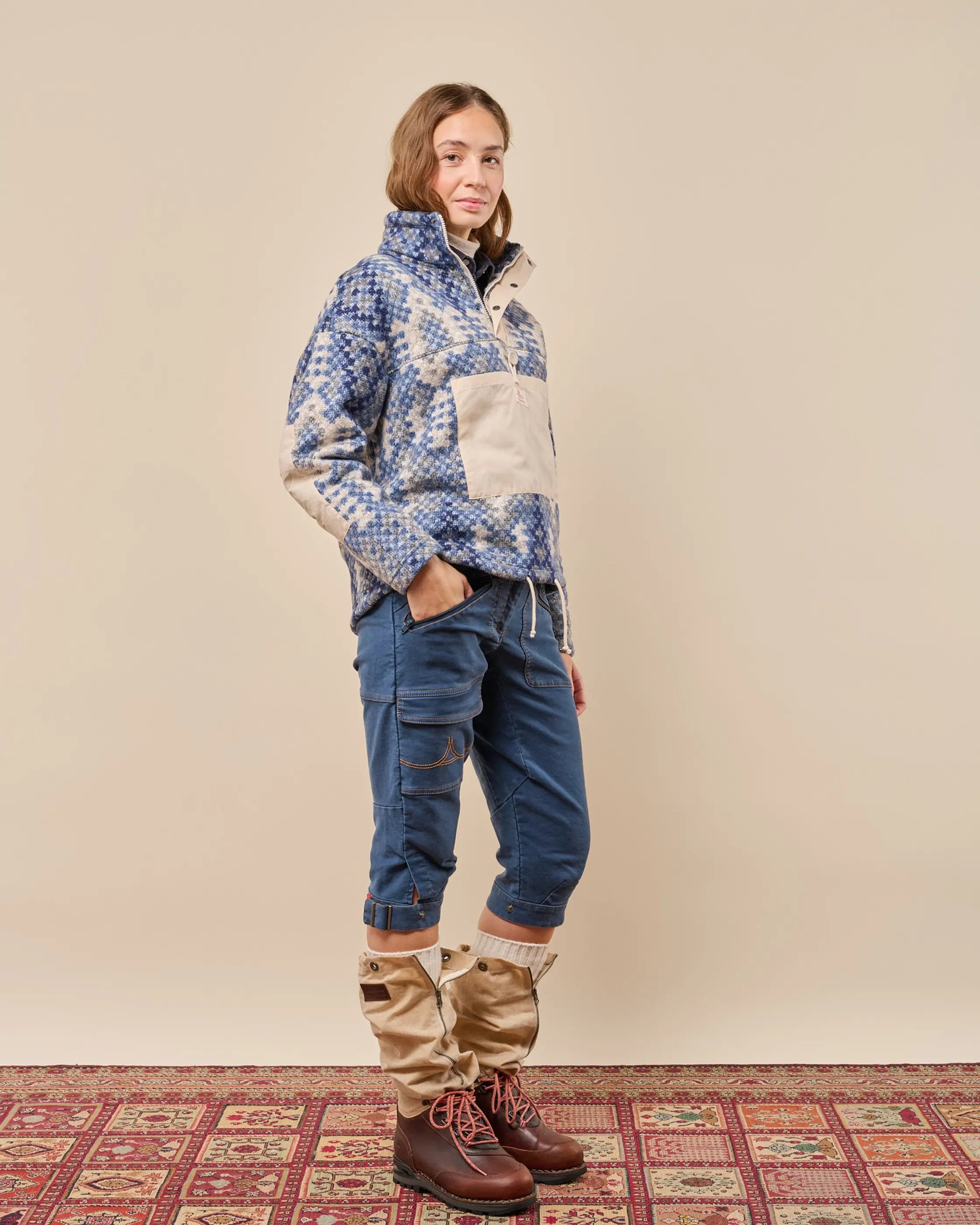 V-BOND TRADITION FLEECE WOMENS