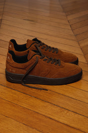 MAN V-90 SUEDE